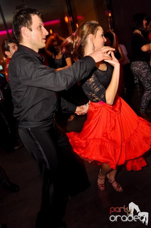 Seară de dans în Blondy's Art Café, 