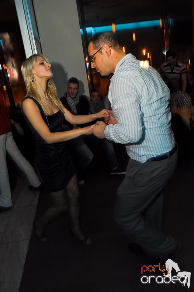 Seară de dans în Blondy's Art Café, 