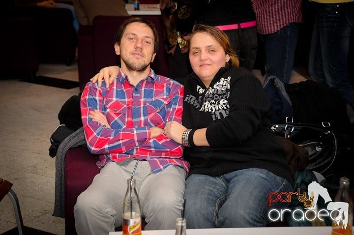 Seară de dans în Blondy's Art Café, 