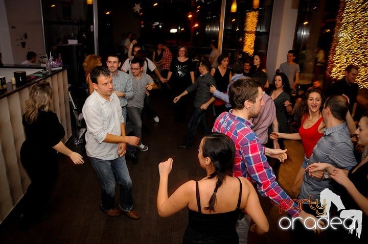 Seară de dans în Blondy's Art Café, 