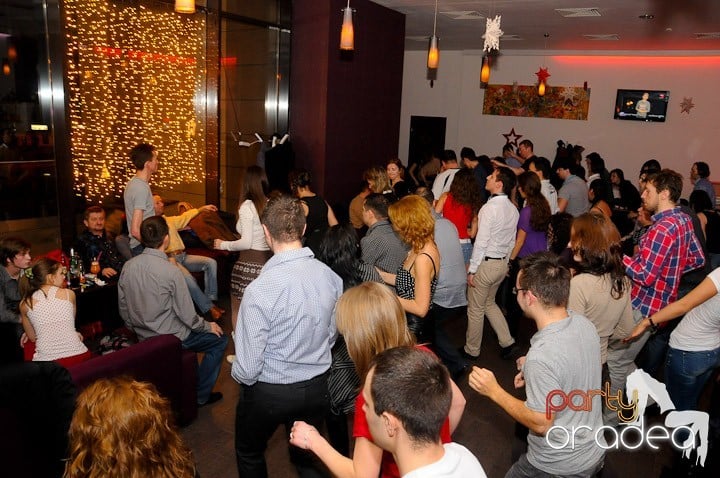 Seară de dans în Blondy's Art Café, 