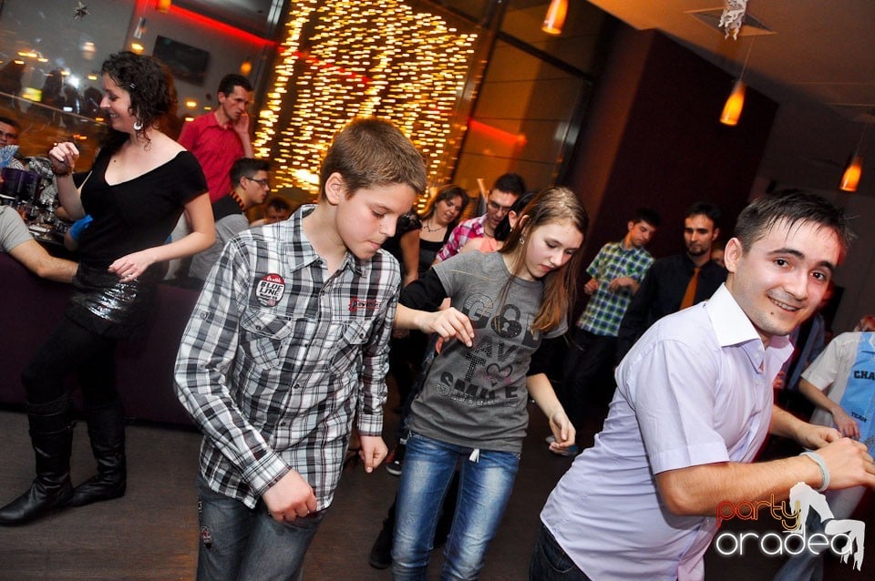 Seară de dans în Blondy's Art Café, 