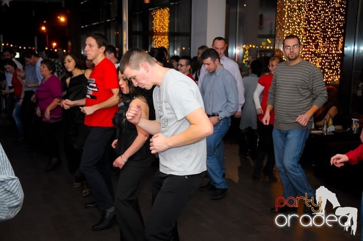 Seară de dans în Blondy's Art Café, 