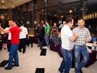 Seară de dans în Blondy's Art Café