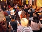 Seară de dans în Blondy's Art Café