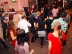 Seară de dans în Blondy's Art Café