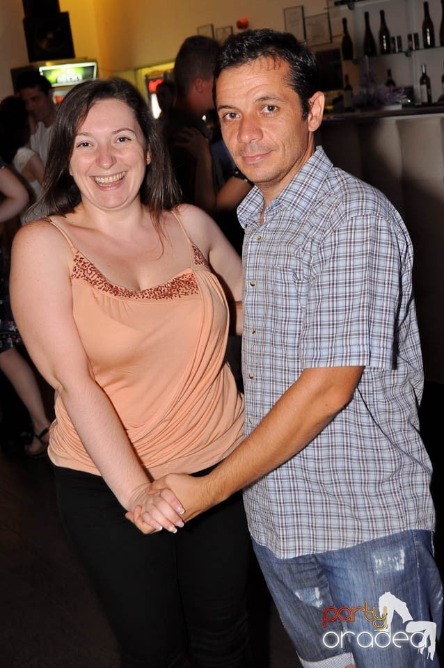 Seară de dans în Blondy's, 