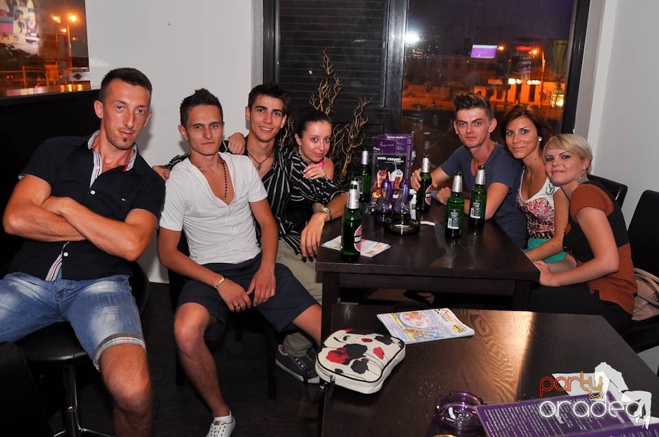 Seară de dans în Blondy's, 