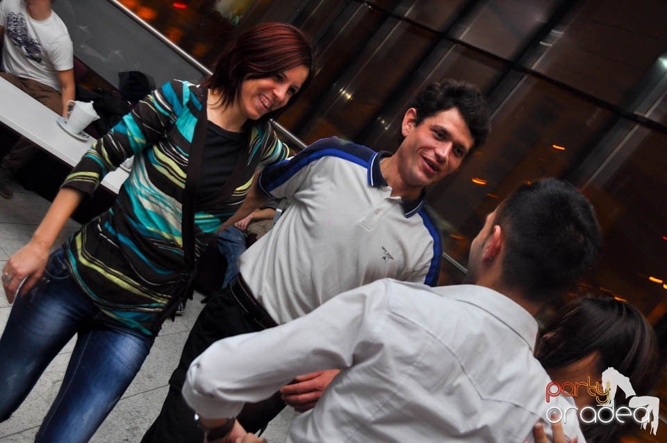 Seară de dans în Blondy's, 