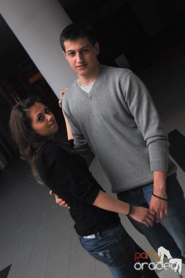 Seară de dans în Blondy's, 