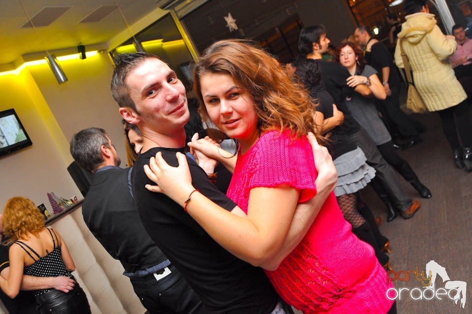 Seară de dans în Blondy's, 