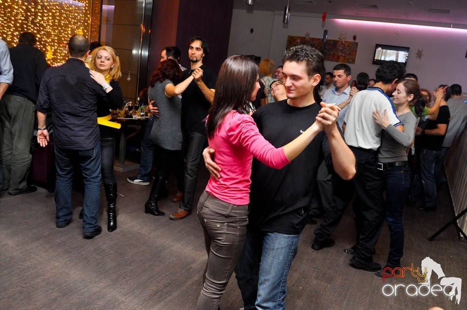 Seară de dans în Blondy's, 