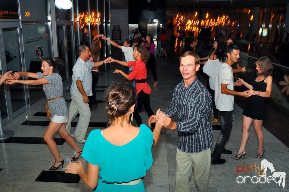 Seară de dans în Blondy's, 