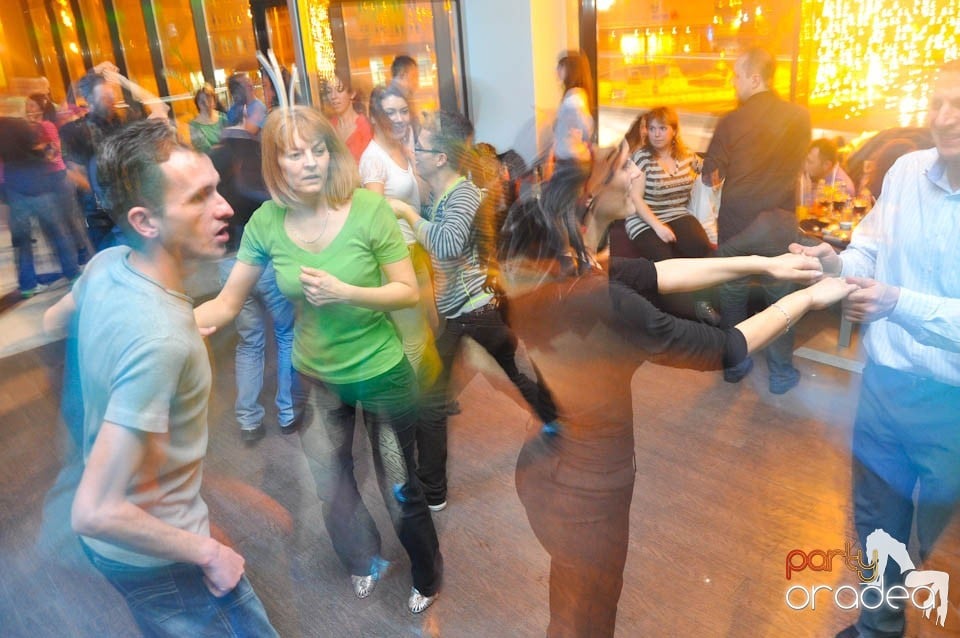 Seară de dans în Blondy's, 