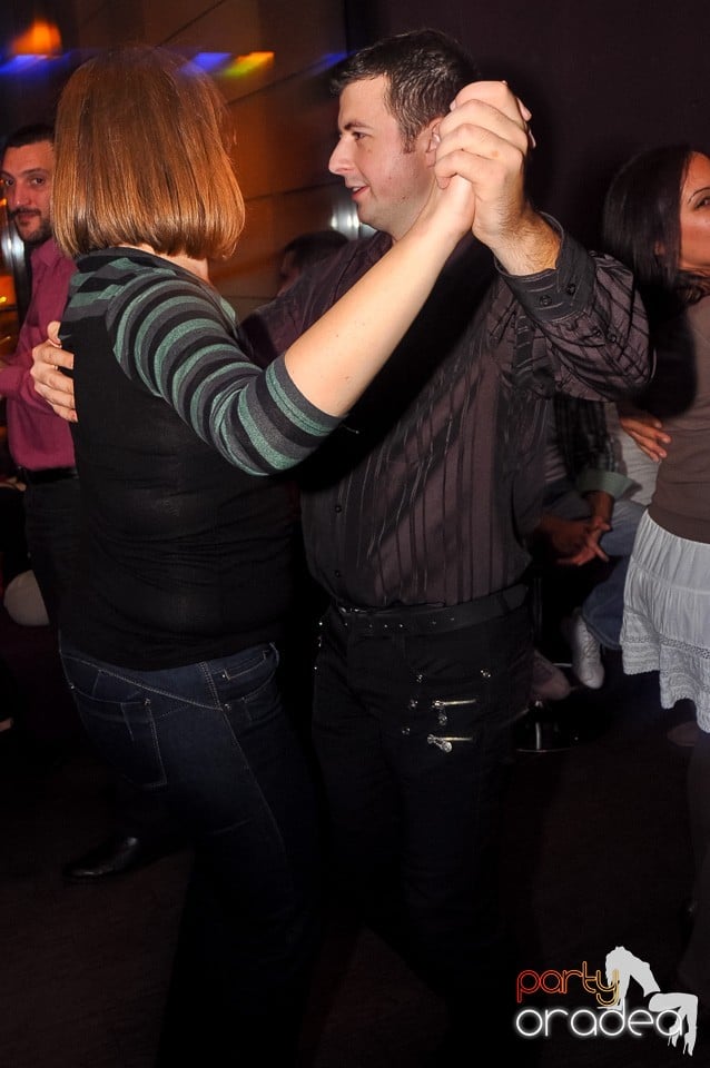 Seară de dans în Blondy's, 