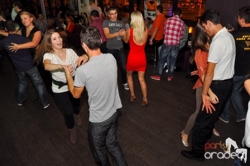 Seară de dans în Blondy's, 