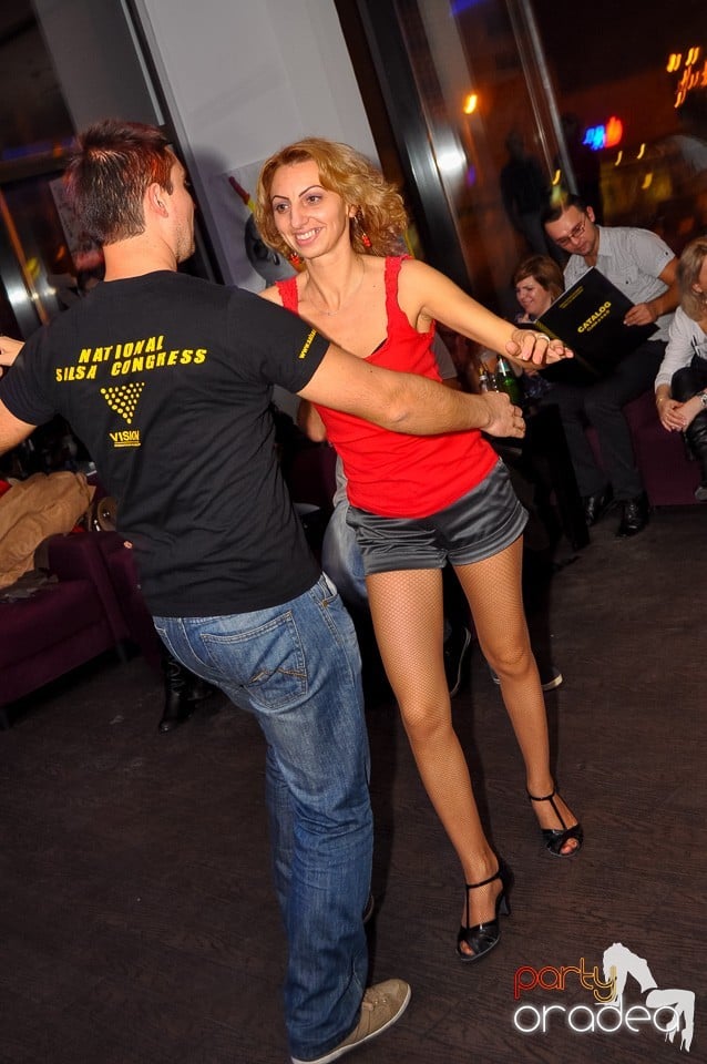 Seară de dans în Blondy's, 