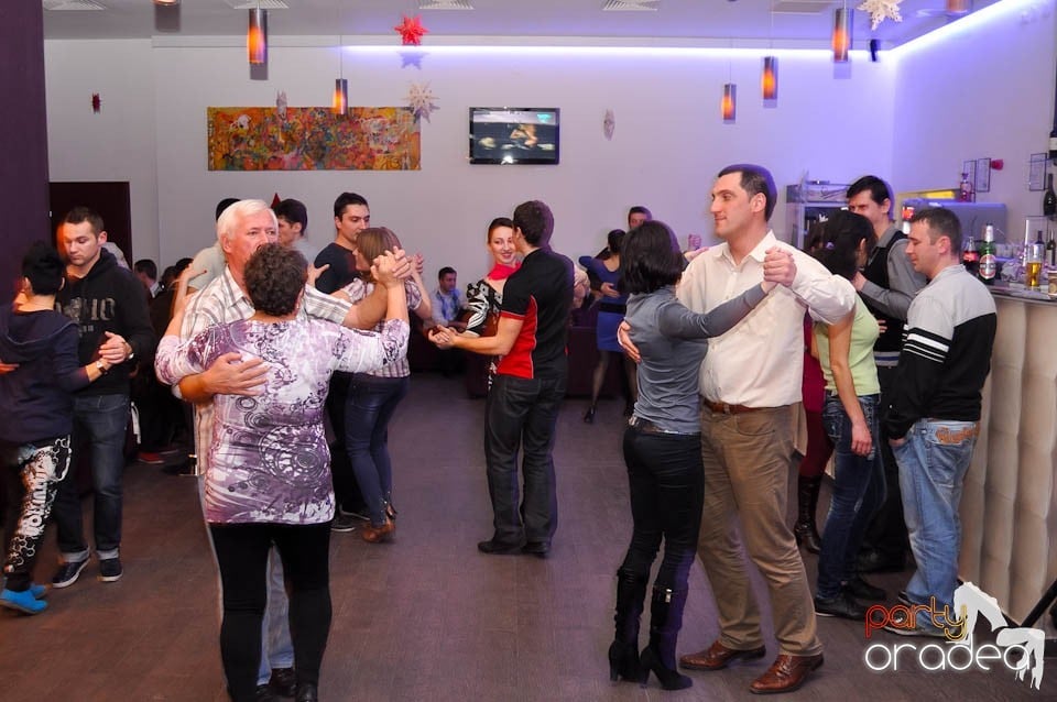 Seară de dans în Blondy's, 