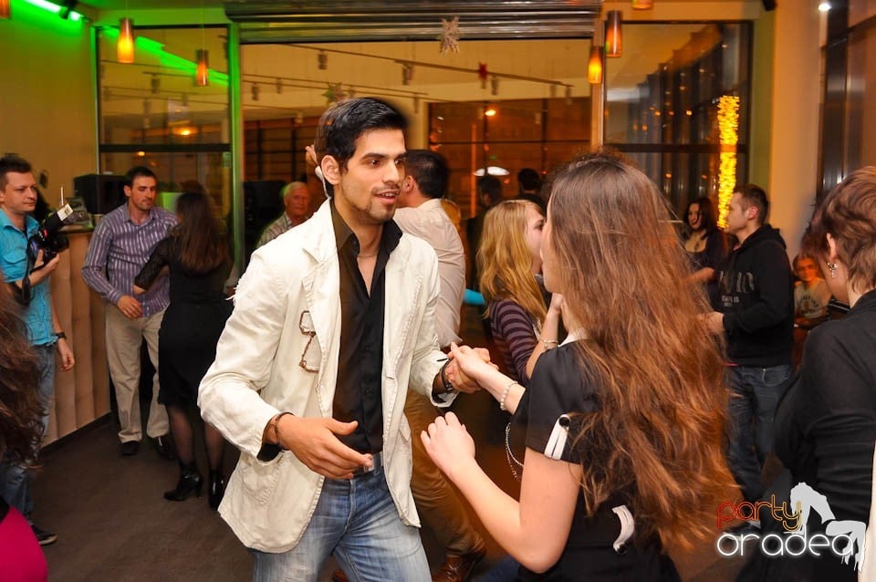 Seară de dans în Blondy's, 