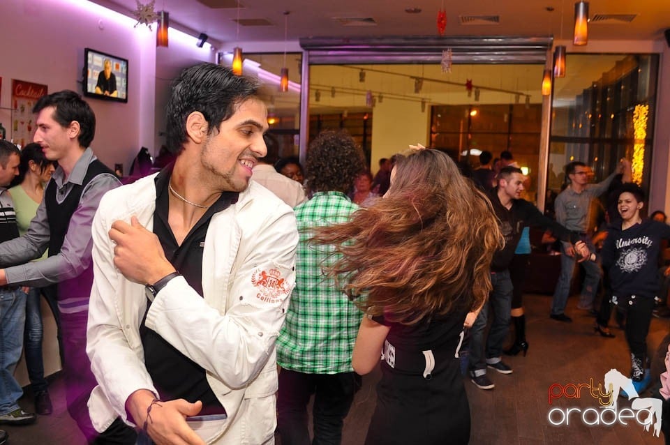 Seară de dans în Blondy's, 