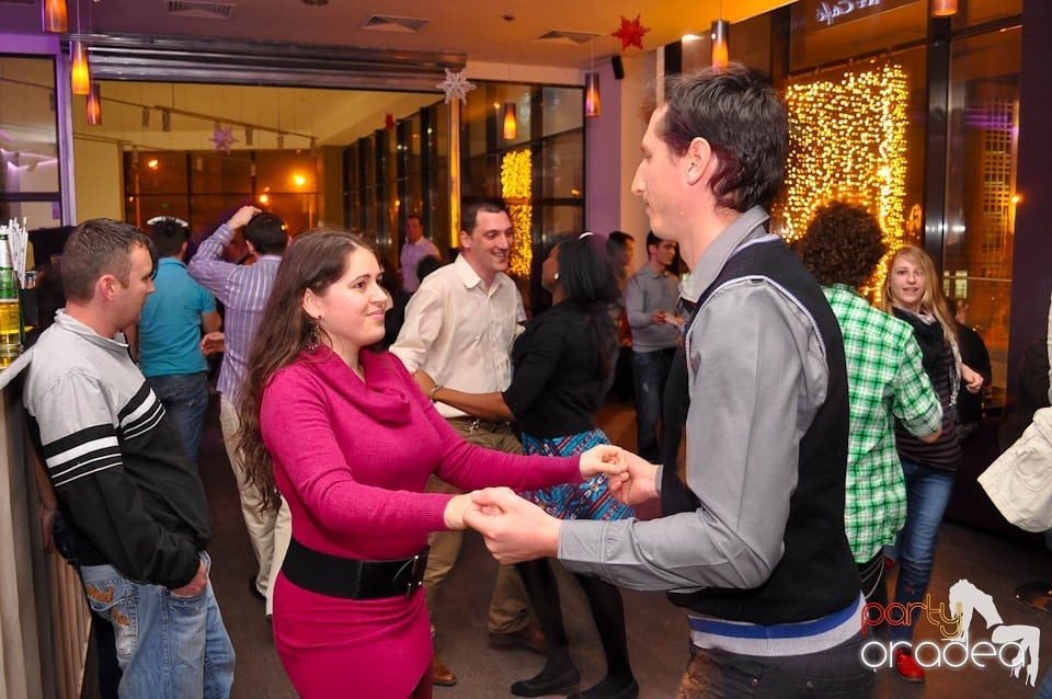 Seară de dans în Blondy's, 