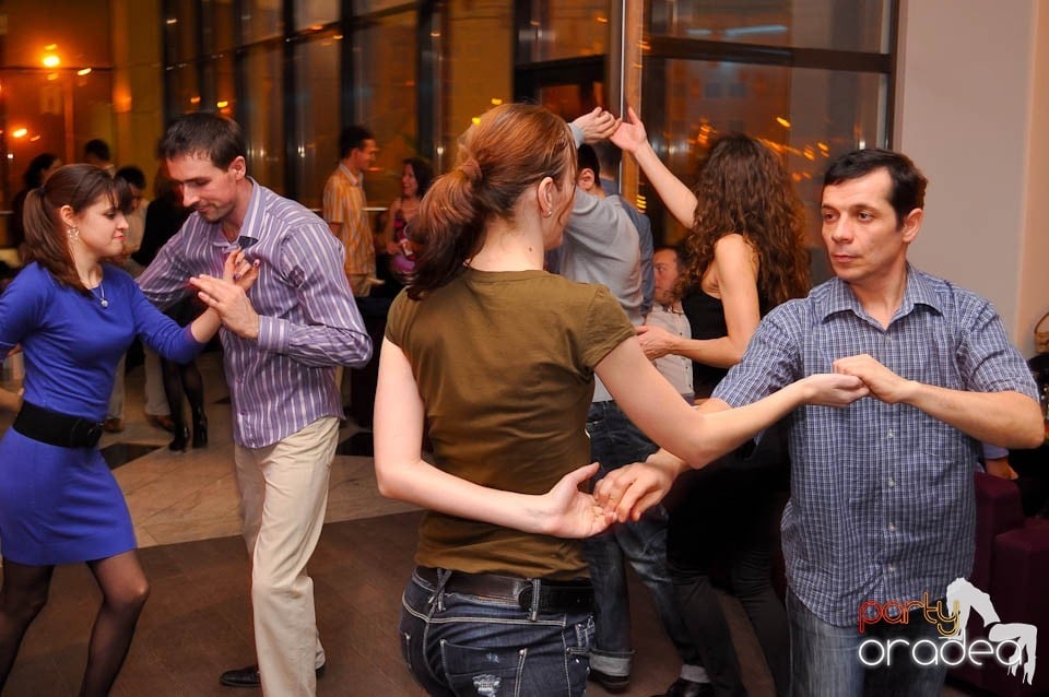 Seară de dans în Blondy's, 