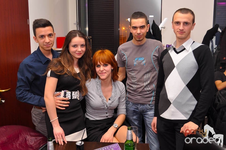 Seară de dans în Blondy's, 