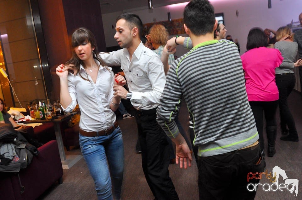 Seară de dans în Blondy's, 