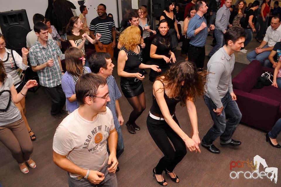 Seară de dans în Blondy's, 