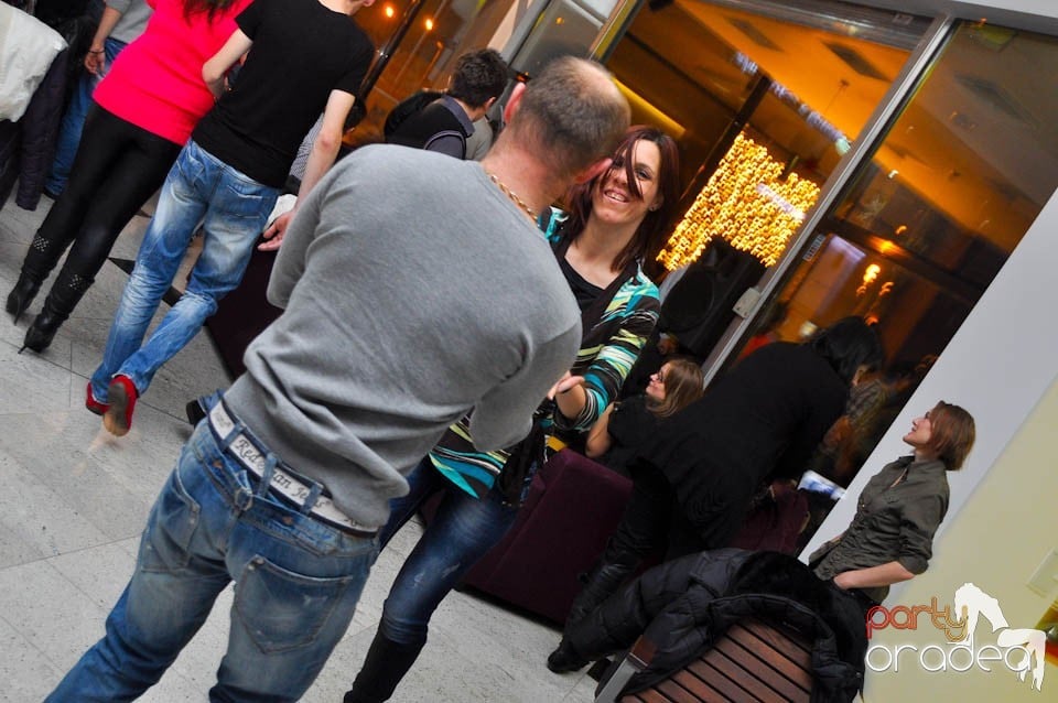 Seară de dans în Blondy's, 