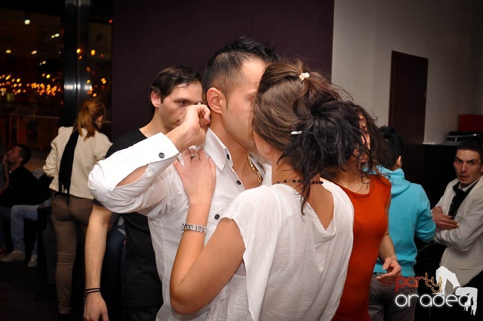 Seară de dans în Blondy's, 