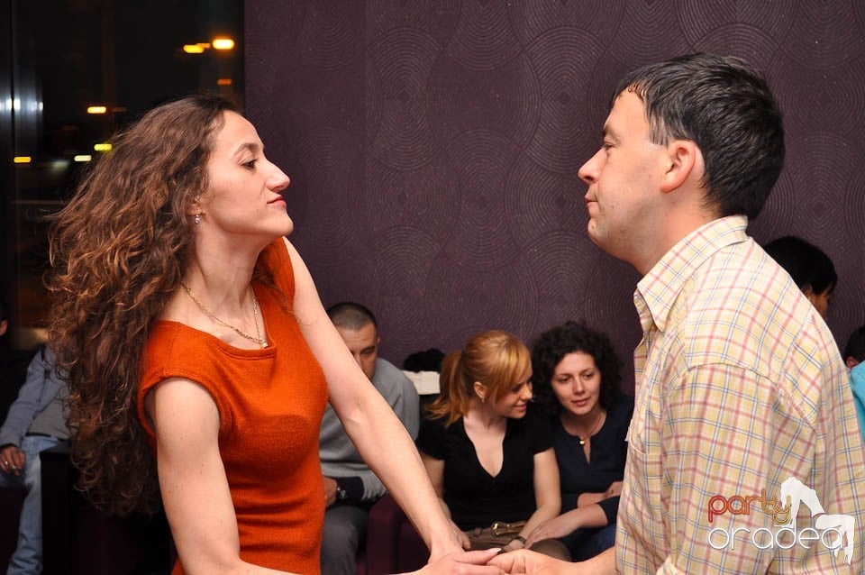 Seară de dans în Blondy's, 