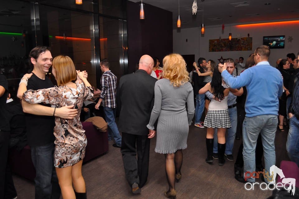 Seară de dans în Blondy's, 