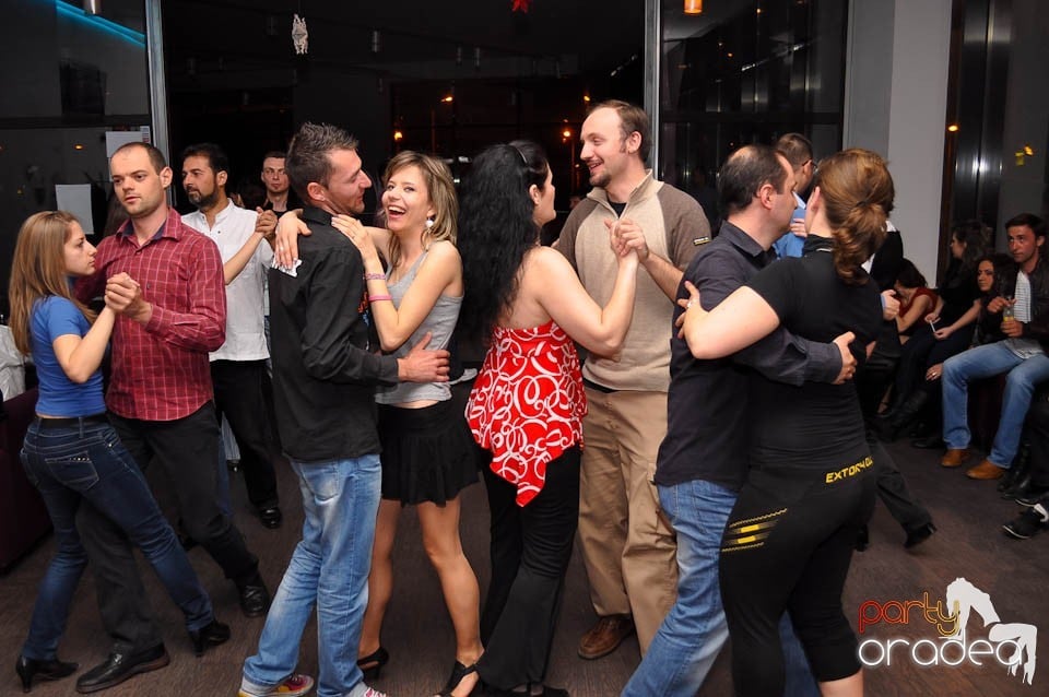 Seară de dans în Blondy's, 