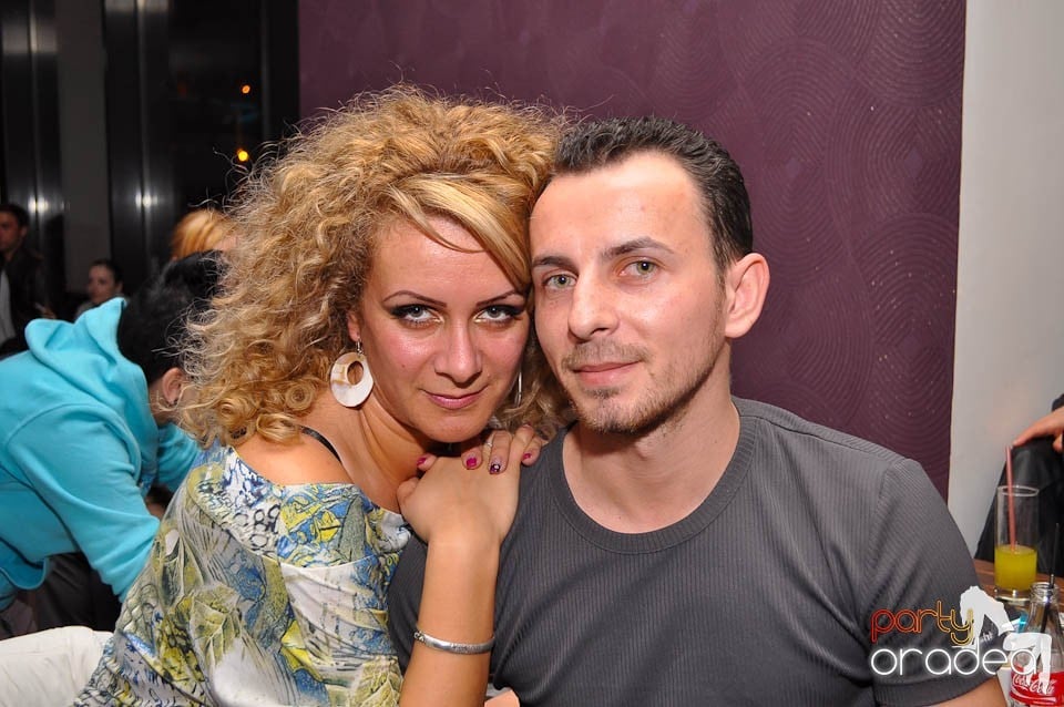 Seară de dans în Blondy's, 