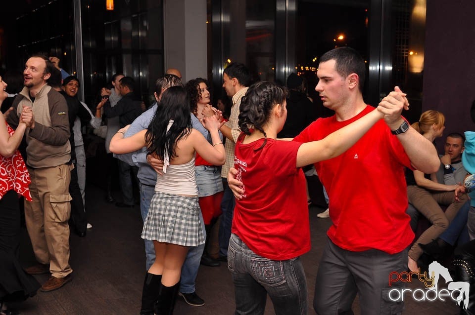 Seară de dans în Blondy's, 