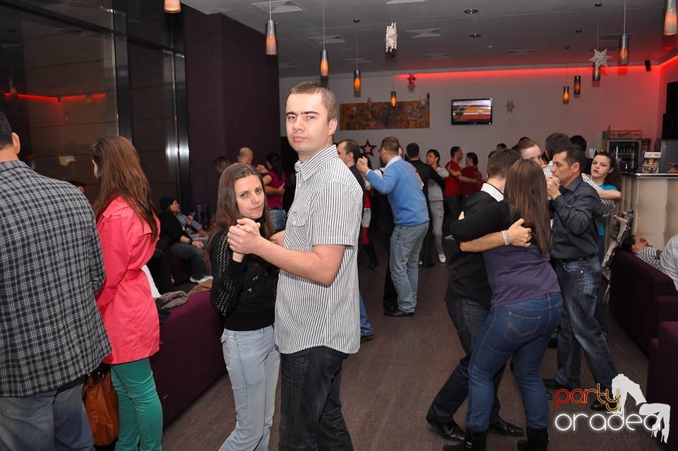 Seară de dans în Blondy's, 