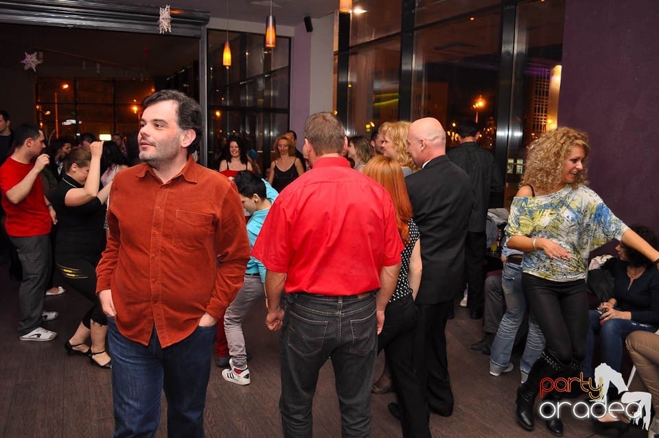 Seară de dans în Blondy's, 