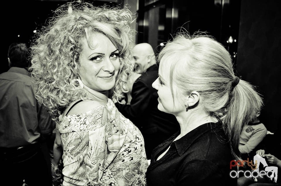 Seară de dans în Blondy's, 