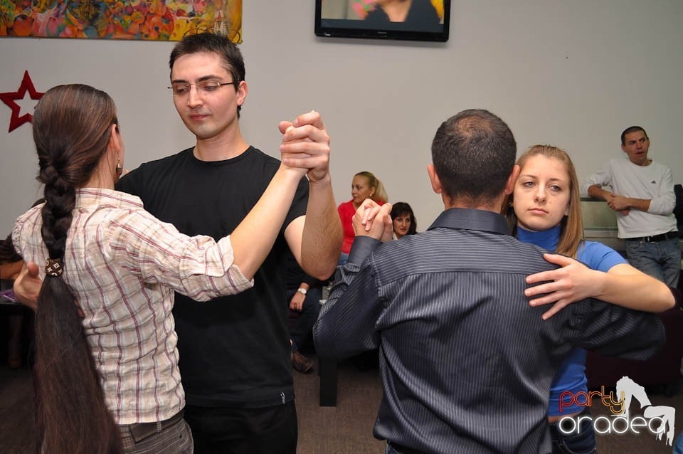 Seară de dans în Blondy's, 