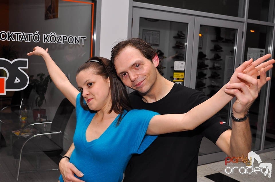 Seară de dans în Blondy's, 