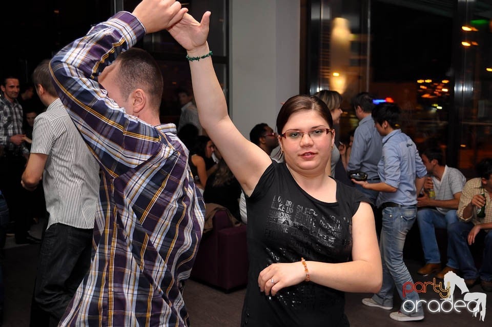 Seară de dans în Blondy's, 