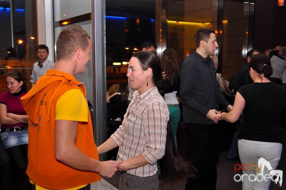 Seară de dans în Blondy's, 