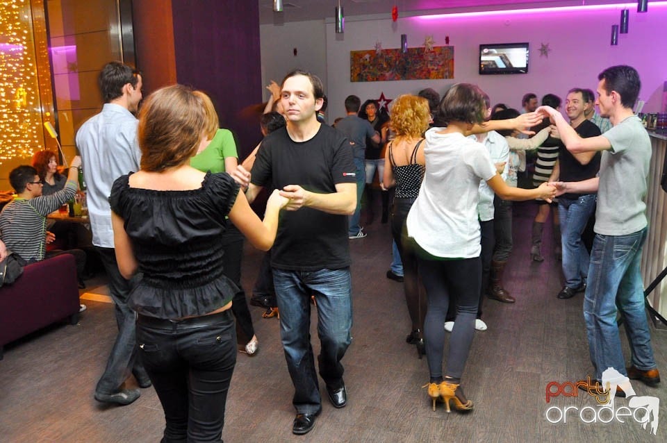 Seară de dans în Blondy's, 