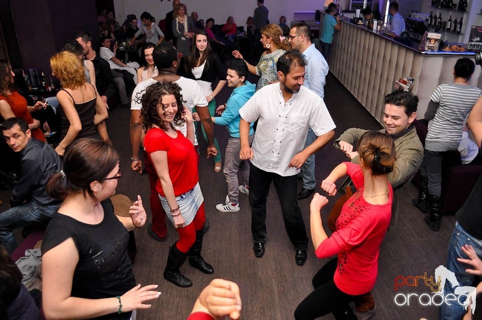 Seară de dans în Blondy's, 