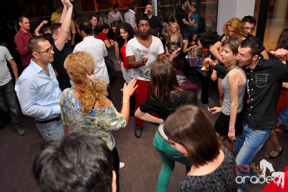 Seară de dans în Blondy's, 