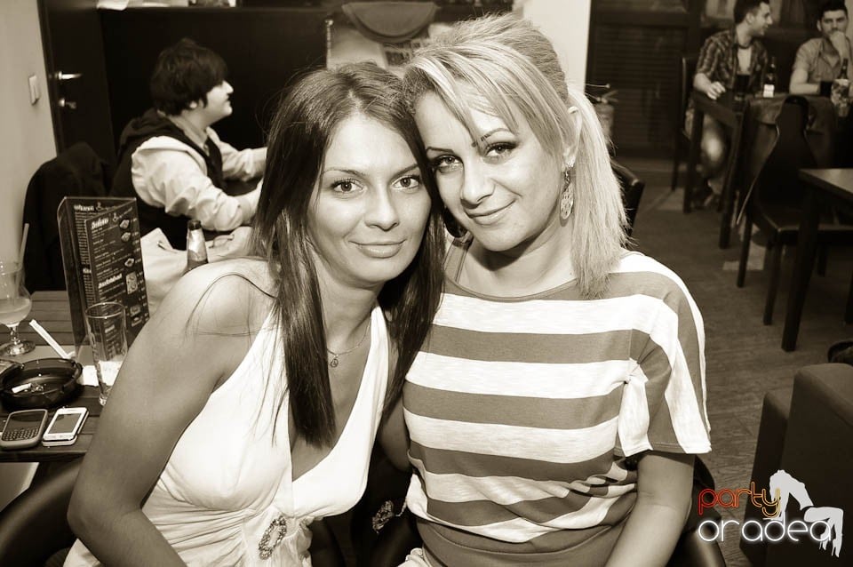 Seară de dans în Blondy's, 