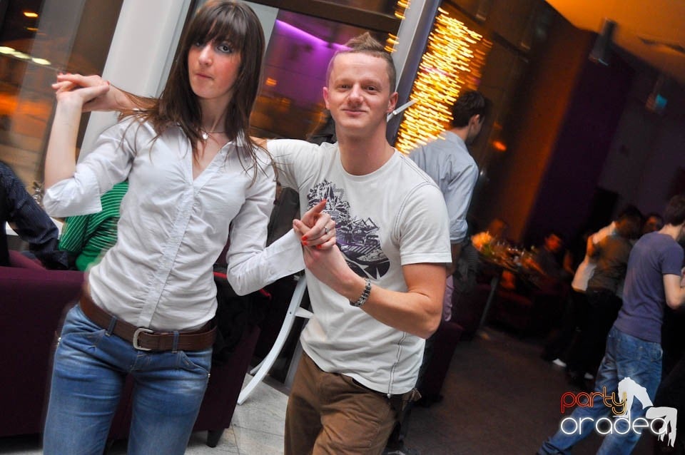 Seară de dans în Blondy's, 