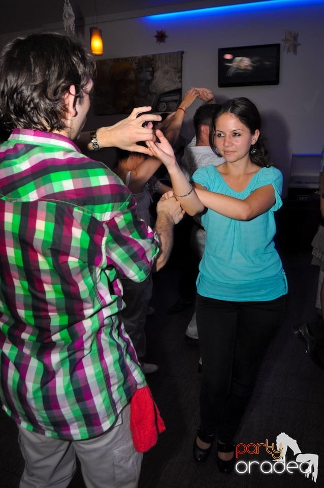 Seară de dans în Blondy's, 