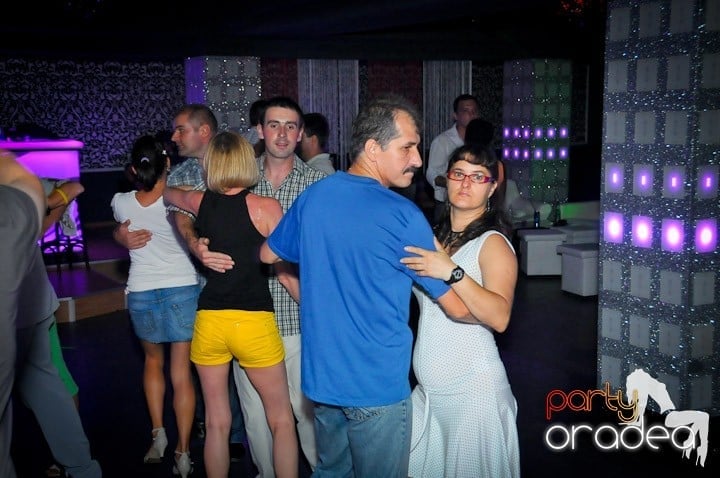 Seară de dans în Life Club, 